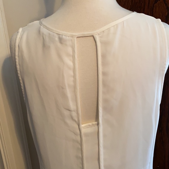 Top - Picture 4 of 4